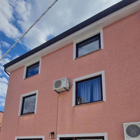Apartments Lacic 3 Crikvenica Ruang foto